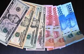 nilai tukar rupiah, kurs rupiah terhadap dolar AS, pelemahan rupiah, inflasi AS
