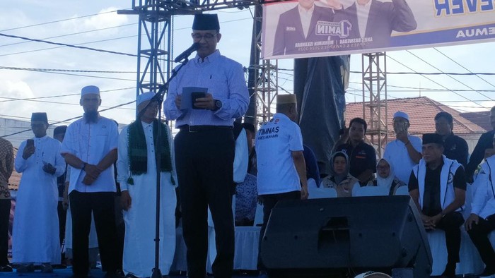 Capres nomor urut 01, Anies Baswedan, hadiri Tablig Akbar di Sibolga, Tapanuli Tengah, Sumatera Utara (Sumut), Jumat (12/1/2024). (Dwi Rahmawati/detikcom)