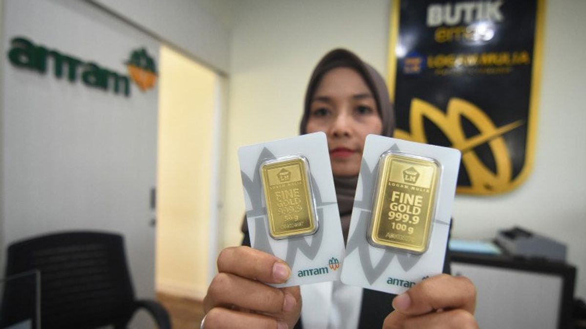 Harga Emas Batangan Antam Naik Rp3.000 Menjadi Rp1.128.000 per Gram