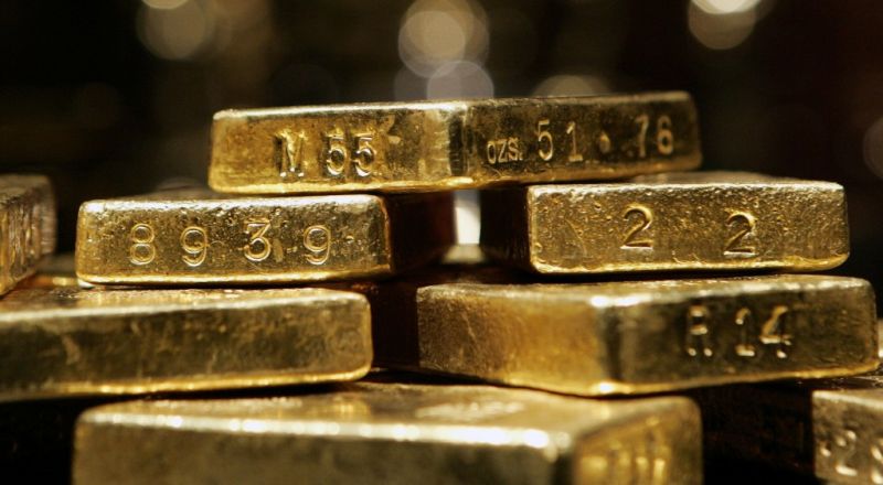 Harga Emas Berjangka Terkoreksi Seiring Data Ekonomi AS yang Membaik