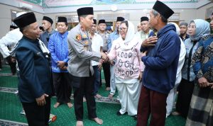 Wakapolda Sumut melakukan kegiatan subuh keliling.(istimewa)