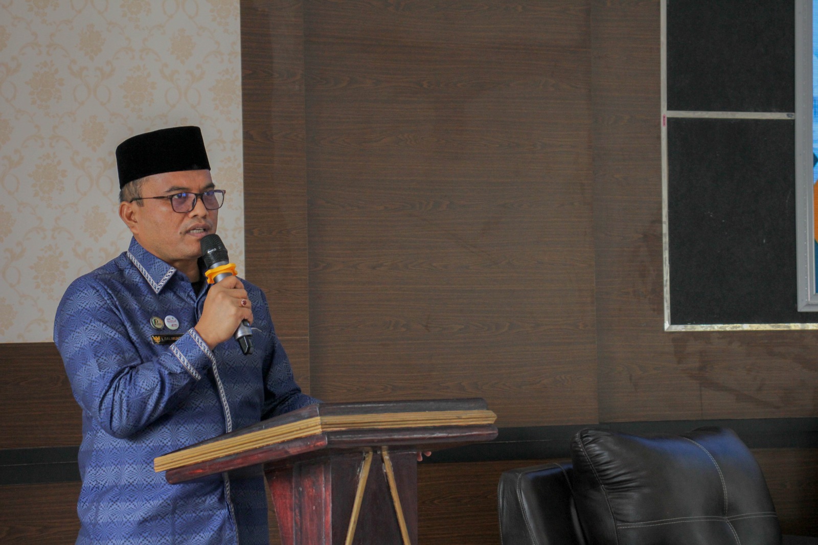 Ket. Gbr : Pj Wali Kota Padangsidimpuan Letnan Dalimunthe saat membuka Forum Konsultasi Publik RKPD tahun 2025 di Aula Bapelitbang Padangsidimpuan, Kamis (25/1-24). Foto : BP/Ist