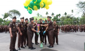Kajati Sumut bersama dengan jajaran berkomitmen bersama.(istimewa)