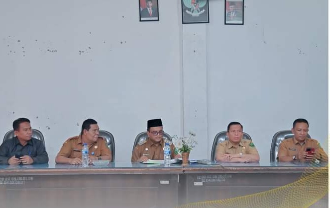 Pj Wali Kota Padangsidimpuan Letnan Dalimunthe saat membuka Kebijakan Merdeka Belajar dan Rapat Kerja Tahunan Pendidikan di Aula Dinas Pendidikan Kota Padangsidimpuan, Rabu (10/9-24). Foto : BP/Ist