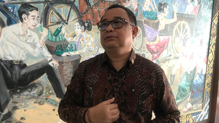 Koordinator Staf Khusus Presiden Ari Dwipayana saat ditemui di kantor Kementerian Sekretaris Negara pada Rabu, 6 Desember 2023. (TEMPO/Daniel A. Fajri)