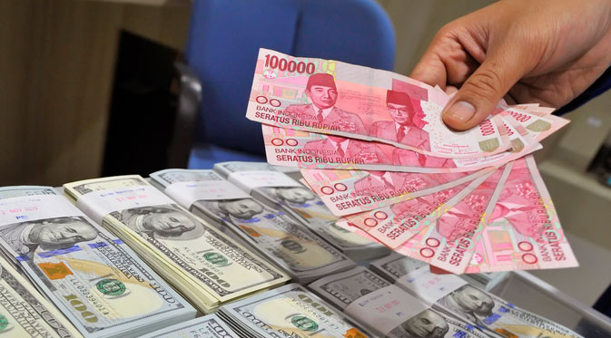 Nilai Tukar Rupiah Menguat pada Awal Pekan Didukung Intervensi Bank Indonesia