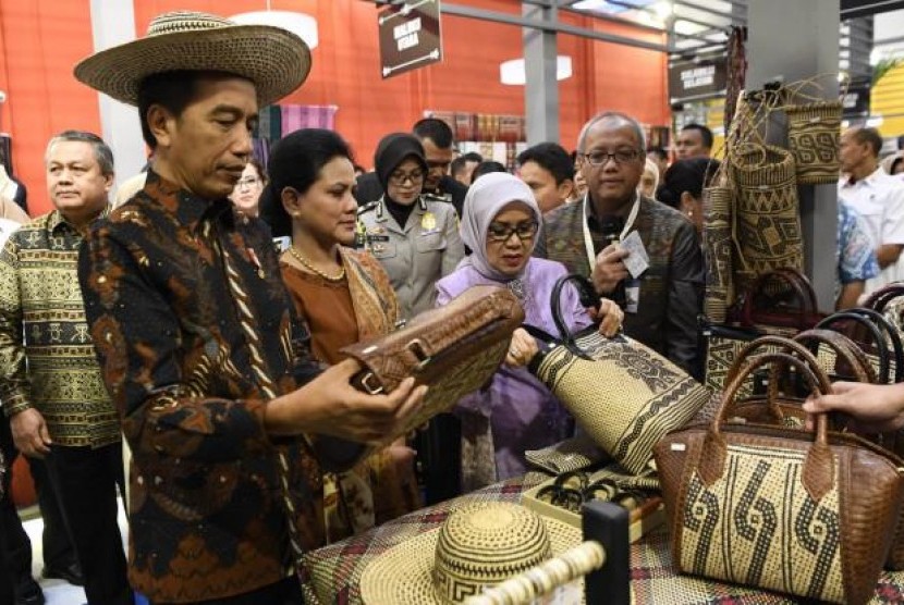 Peran UMKM dalam Penguatan Basis Ekonomi Lokal