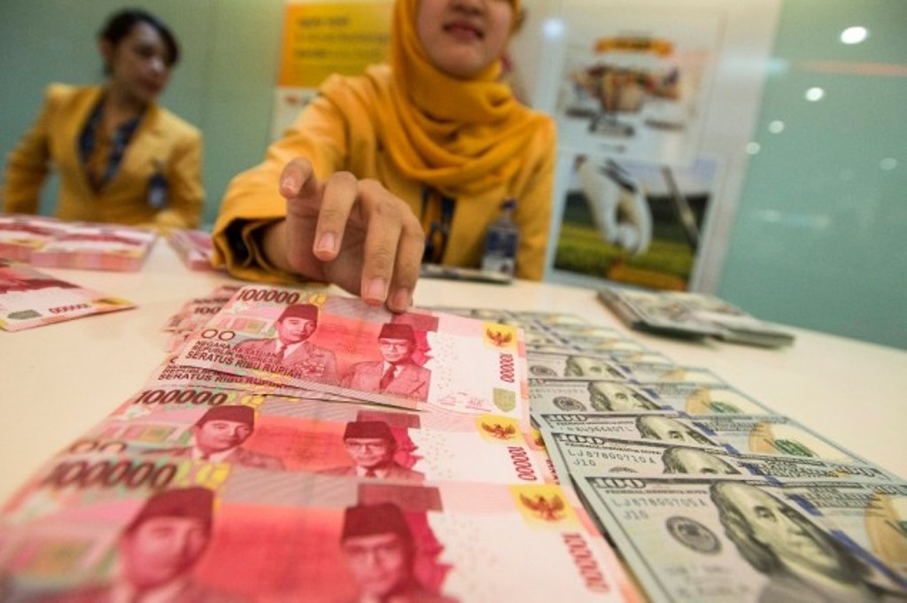 Rupiah Menguat di Awal Pekan, Investor Perhatikan Hasil RDG Bank Indonesia