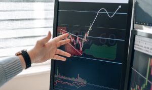 10 Tips Jitu dan Trik Bermain Saham Bagi Pemula