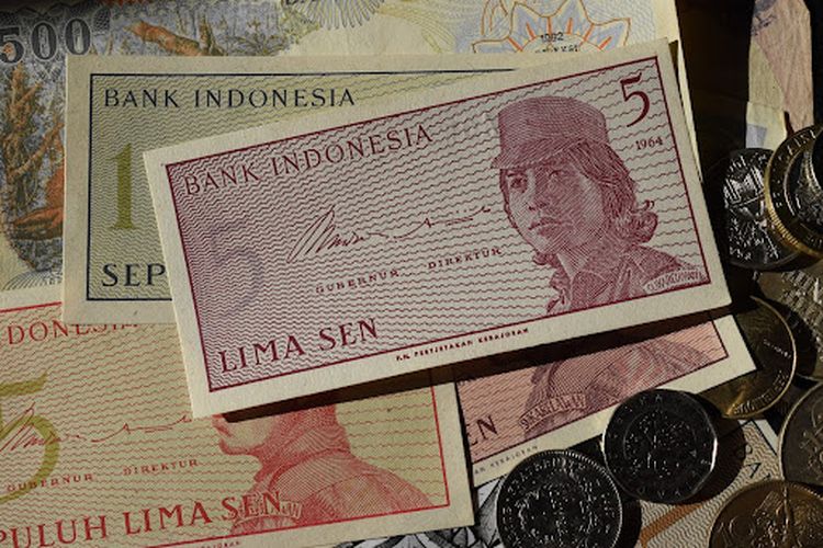 Sejarah Perkembangan Uang di Indonesia dari Masa ke Masa