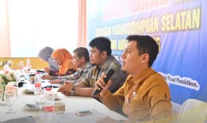 Camat Padangsidimpuan Selatan Ahmad Toib Simanjuntak saat Ekspos di Musrenrenbang Kecamatan setempat, Kamis (1/2-24).