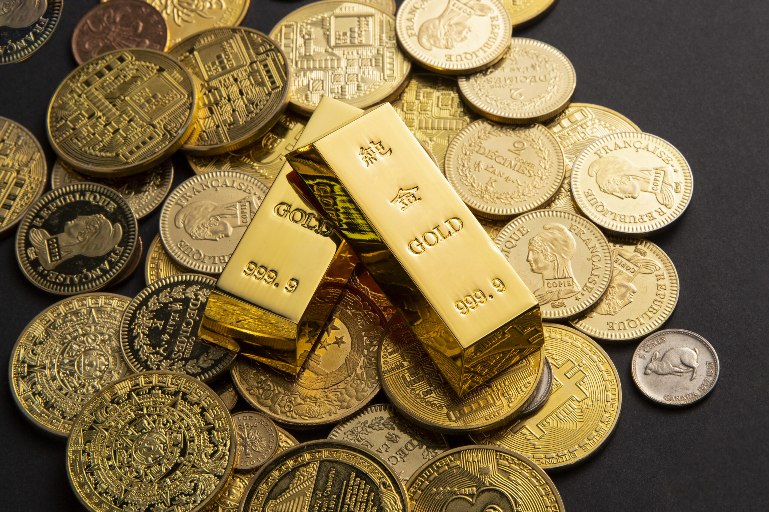 Harga Emas Batangan Antam Naik Rp3.000 Menjadi Rp1.136.000 per Gram