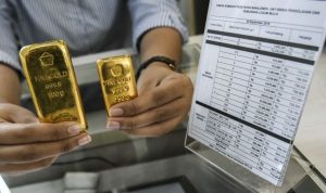 Harga Emas Batangan PT Antam Turun Menjadi Rp1.143.000 per Gram