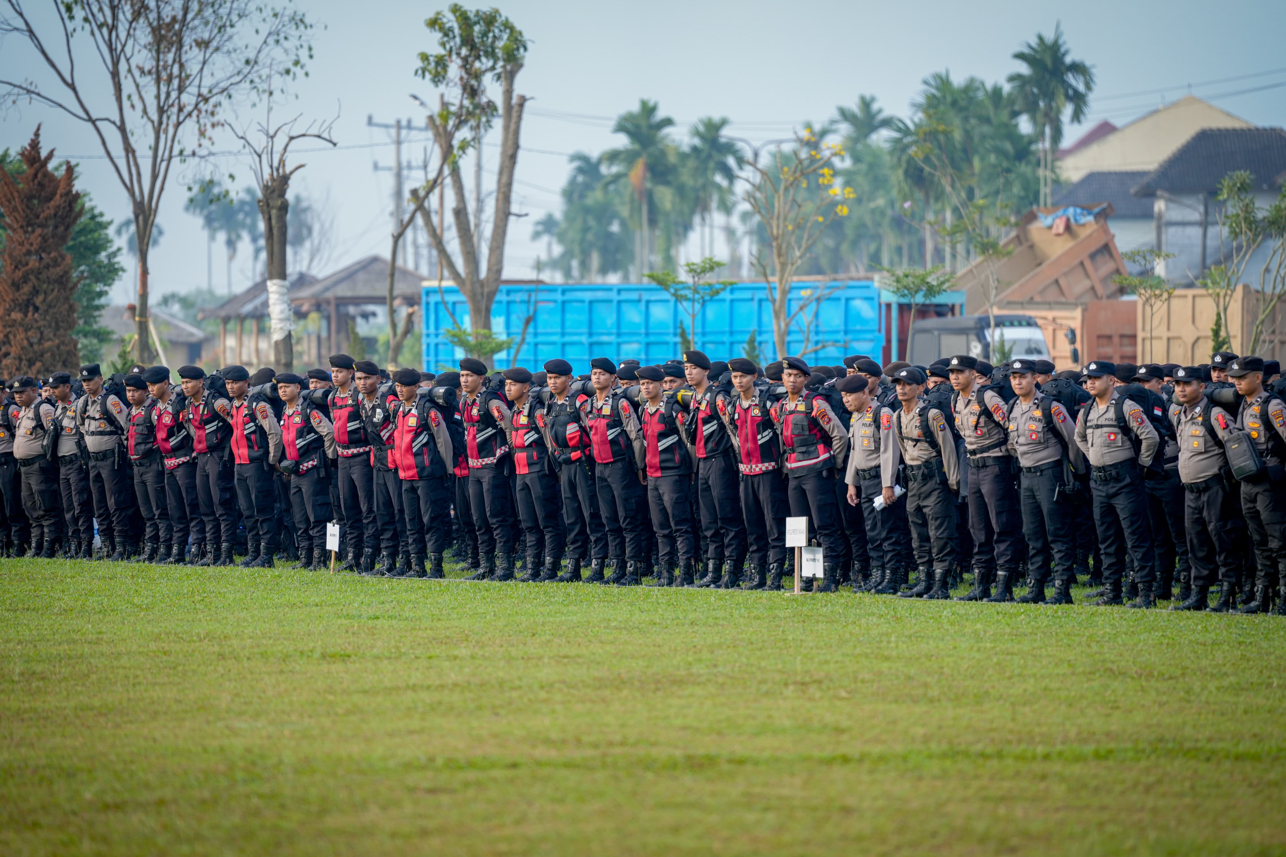 Personel dari Polda Sumut disiagakan untuk pengamanan Pemilu 2024.(istimewa)
