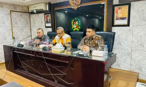 Asisten Pemerintahan M Sofyan saat memberikan arahan. BP/erwan