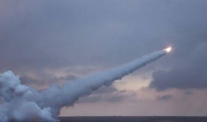 Uji coba penembakan rudal jelajah Pulhwasal-3-31 yang diluncurkan dari kapal selam di perairan Korea Utara di lokasi yang dirahasiakanhari Minggu, 28 Januari 2024. (The Japan Times)
