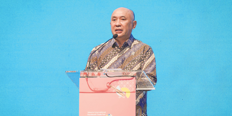 Menteri Koperasi dan UKM Resmikan Inacraft 2024