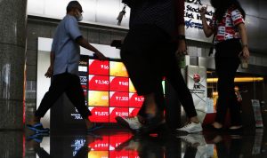 IHSG Menguat Namun Terkoreksi di Awal Perdagangan Jumat
