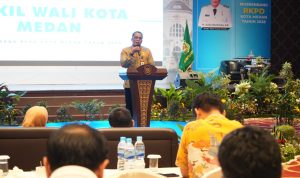 Wakil Wali Kota Medan Aulia Rachman dalam menyampaikan arahan. BP/erwan