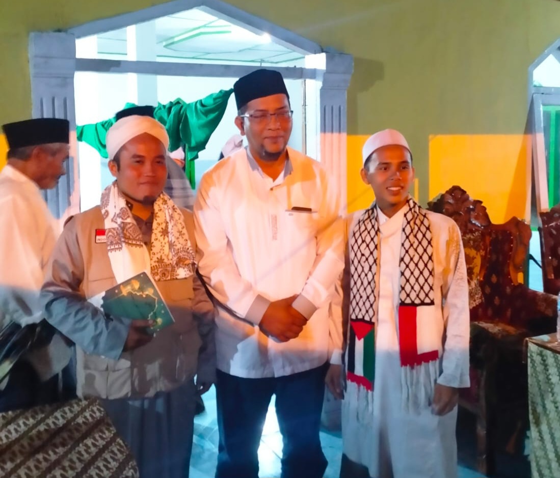 Wakil Bupati Tapsel Rasyid Assaf Dongoran dalam salah satu kegiatan dinas di Tapsel. Foto : BP/Ist
