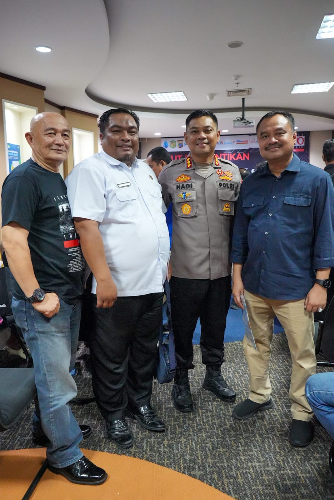 Pelantikan pengurus pewarta foto Indonesia (PFI) Medan. BP/erwan