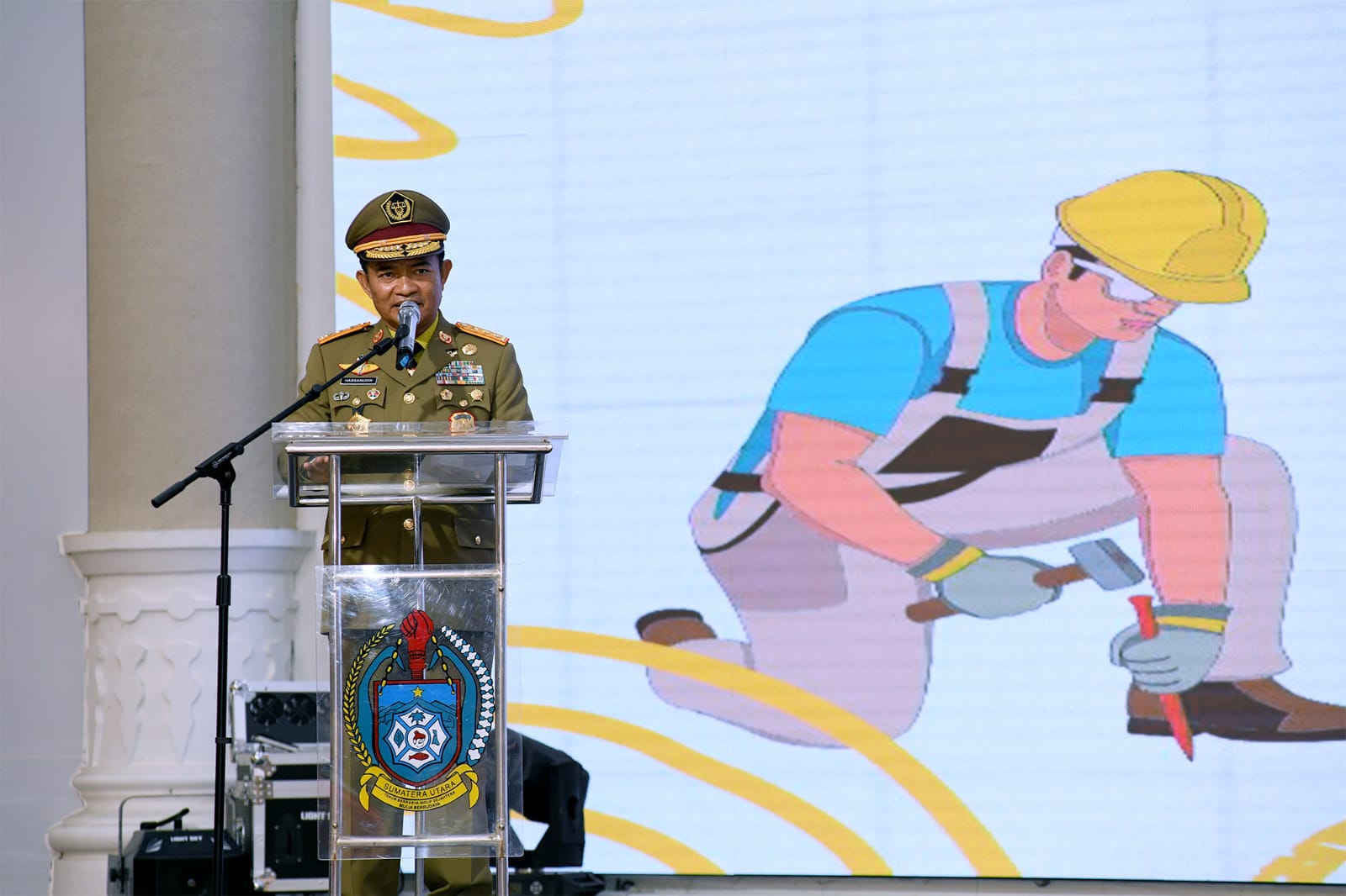 Pj Gubernur Sumut Hassanudin memberikan kata sambutan.(Istimewa)