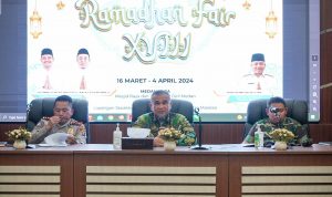 Asisten Pemerintahan dan Kesejahteraan Rakyat Muhammad Sofyan saat pimpin rapat pelaksanaan Ramadhan Fair ke XVIII di Balai Kota Medan. BP/erwan