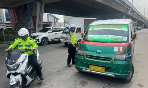 Personel kepolisian menggelar razia.(Istimewa)