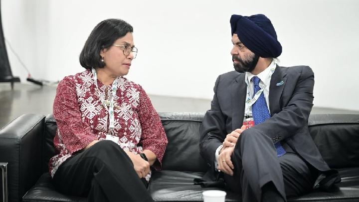 Menteri Keuangan Sri Mulyani Bahas Kerja Sama dengan Presiden Bank Dunia
