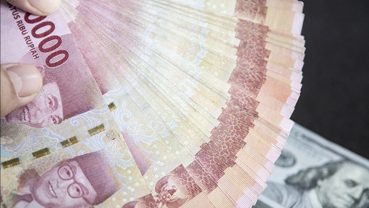 Rupiah Menguat Terhadap Dolar AS Setelah Data Inflasi Indonesia Februari 2024