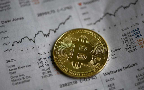 Prediksi Nilai Bitcoin Tembus USD 83.000 Pekan Depan