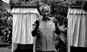 Sumber: detik.com, kompas.com