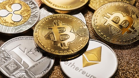 Aset Kripto Terkemuka Berpotensi Turun hingga USD 20.000 Menurut Dosen Senior