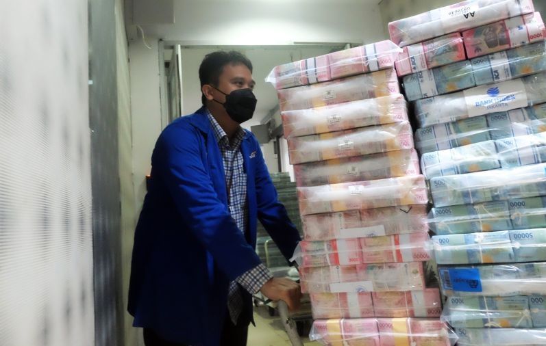 Cadangan Devisa Indonesia Susut Menjadi US$140,4 Miliar pada Maret 2024