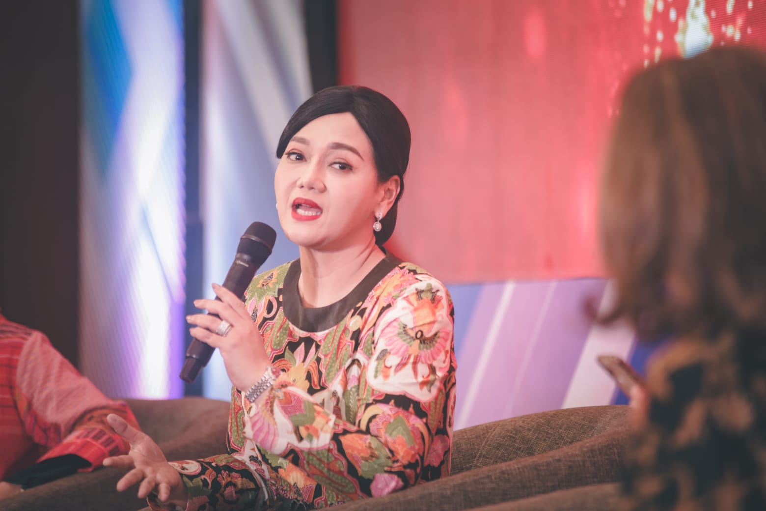 Dorong Perempuan Indonesia Capai Kesejahteraan Finansial