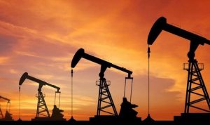 Harga Minyak Mentah Dunia Melemah Terkait Dinamika Geopolitik dan Ekonomi AS