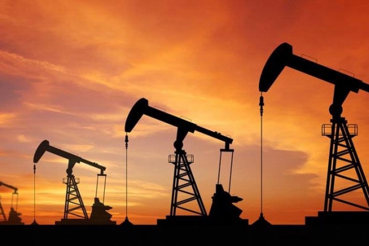 Harga Minyak Mentah Dunia Melemah Terkait Dinamika Geopolitik dan Ekonomi AS