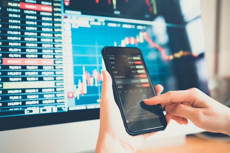 IHSG Menguat, Tapi Jangan Langsung Investasi!