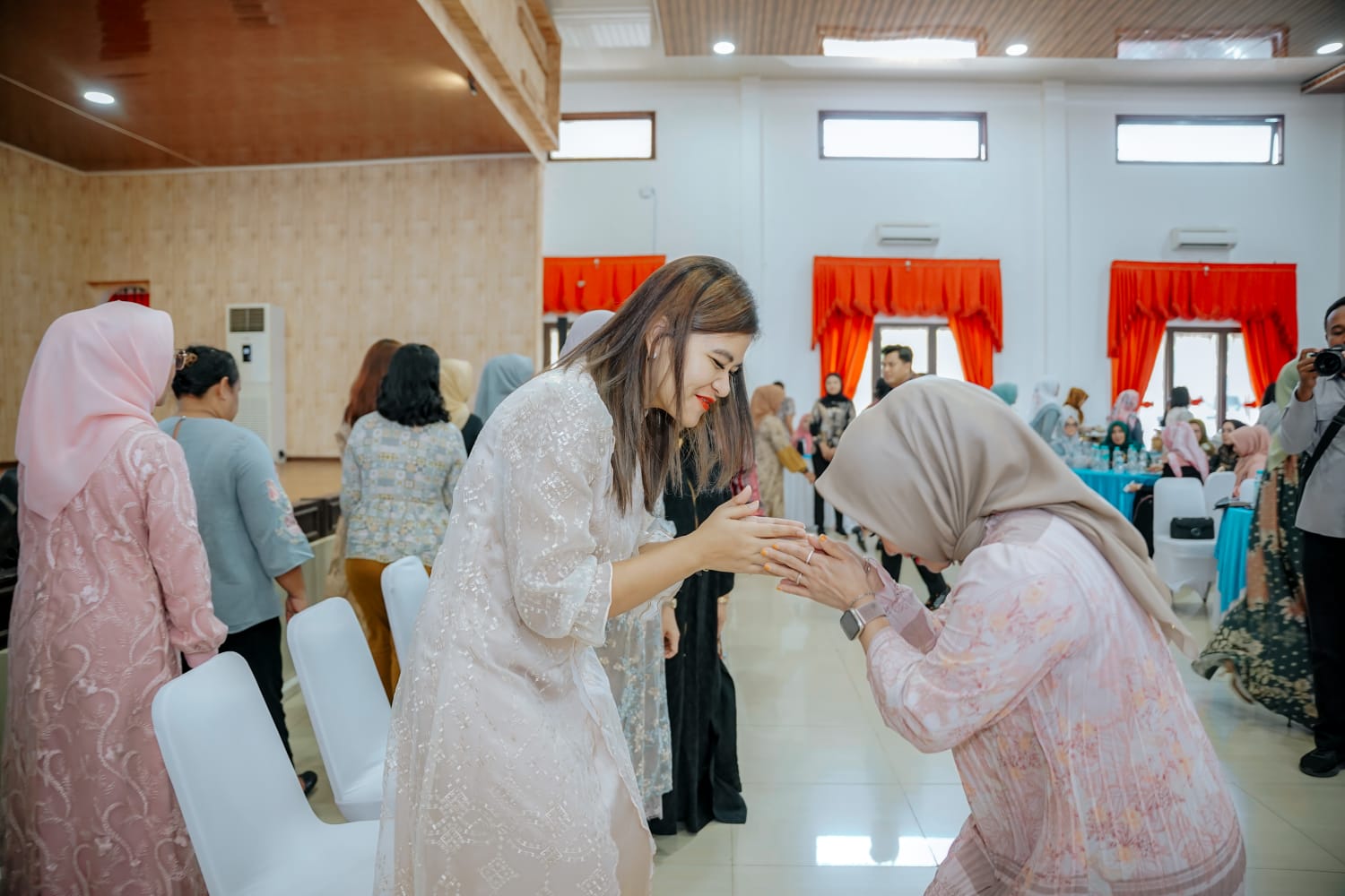 Ketua PKK Kota Medan saat halal bihalal di Gedung Dharma Wanita Jalan Rotan Medan BP/erwan