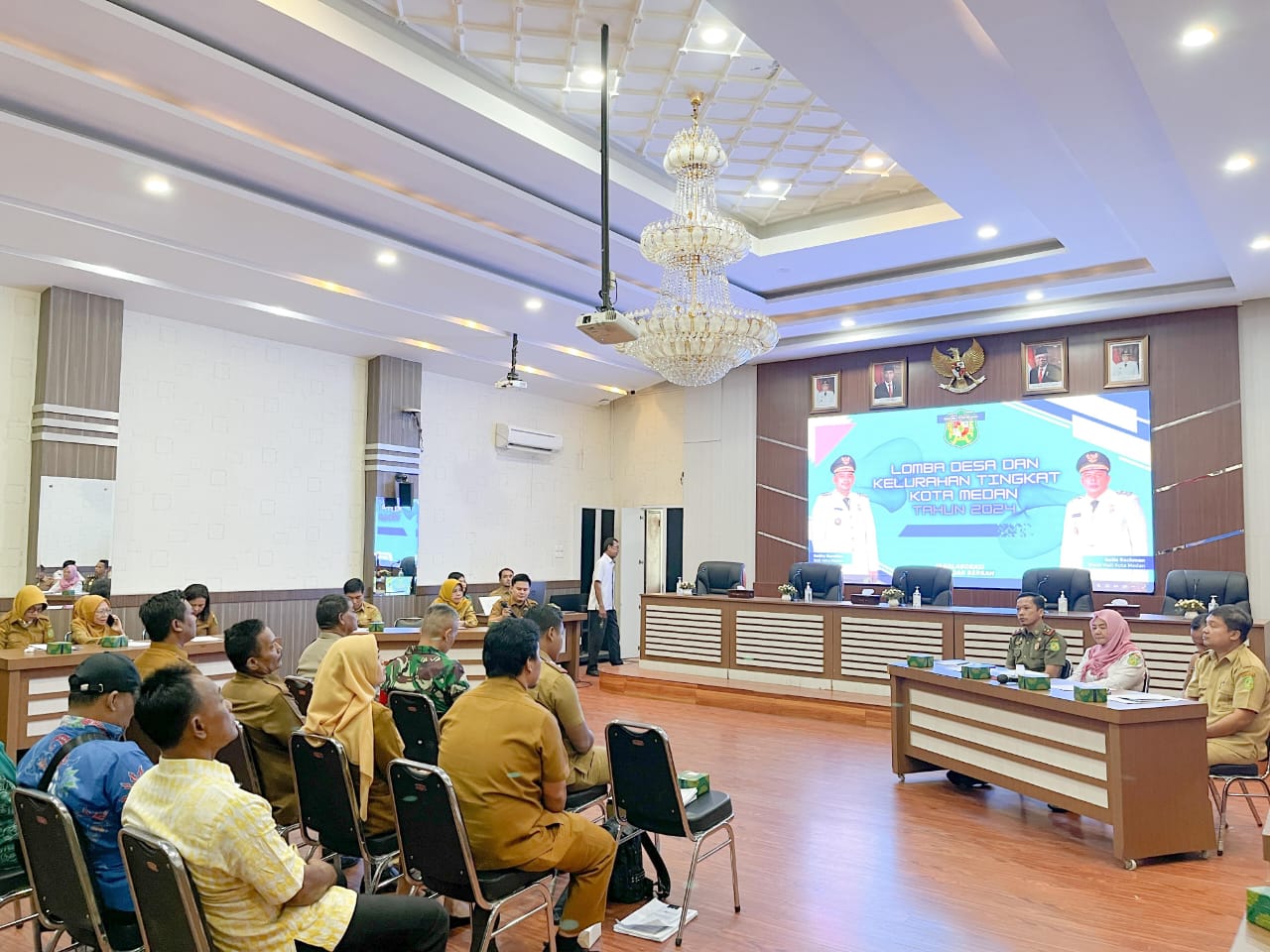 Pelaksanaan lomba Kelurahan dimulai. BP/EI)
