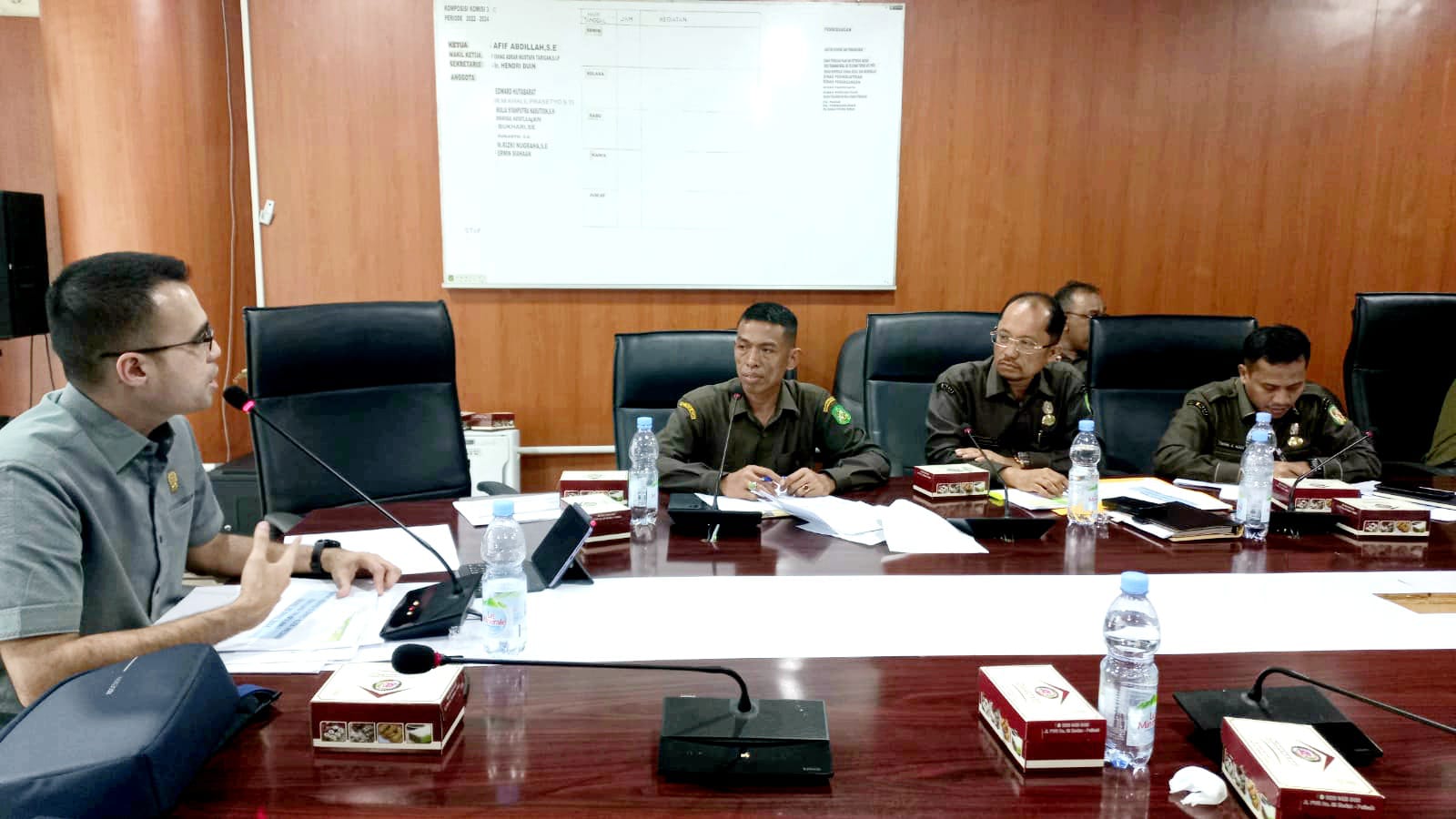 Rapat Dengar Pendapat (RDP) PUD Pasar Medan dengan Komisi III di Gedung DPRD Medan. BP/erwan