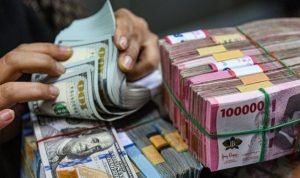 Nilai Tukar Rupiah Naik Terhadap Dolar AS di Awal Pekan