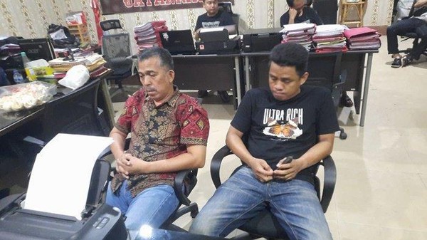 Polda Sumsel Menjemput Dua Oknum Debt Collector Yang Mangkir Panggilan
