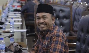 Anggota DPRD Medan dari Fraksi PKS Bukhari Desak Pemko Medan Serius Benahi Kebun Binatang Medan. Selasa (30/01/2024) / VN - BP/erwan