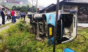 Bus Pariwisata Tabrak Pejalan Kaki di Toba, Dua Tewas