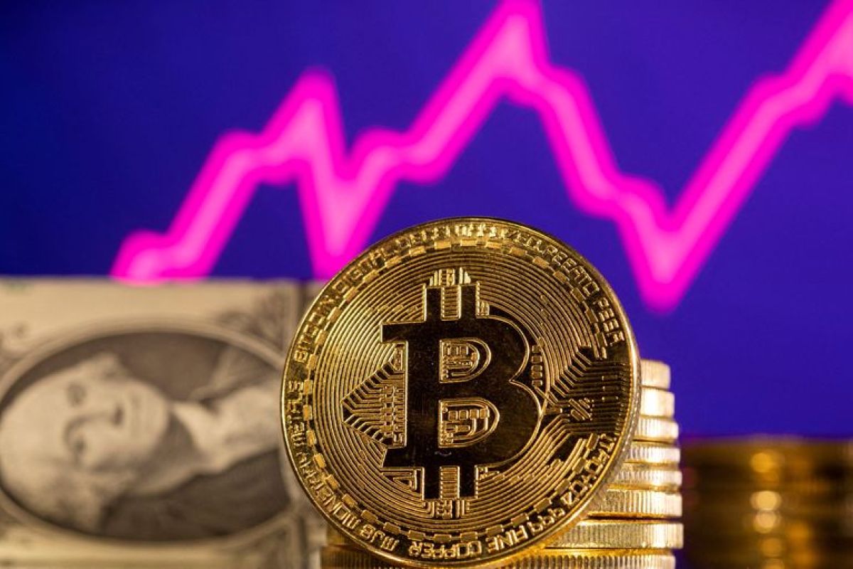 Harga Bitcoin (BTC) Merosot di Atas US$66.000 Menyusul Penurunan Inflasi AS