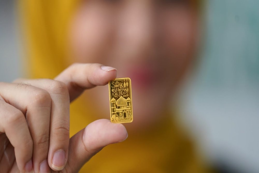 Harga Emas Antam Meroket, Tembus Rp1.326.000 per Gram