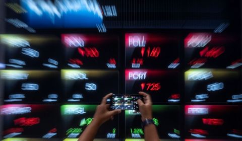 Indeks Harga Saham Gabungan (IHSG) BEI Menguat 8,76 Poin pada Rabu Pagi