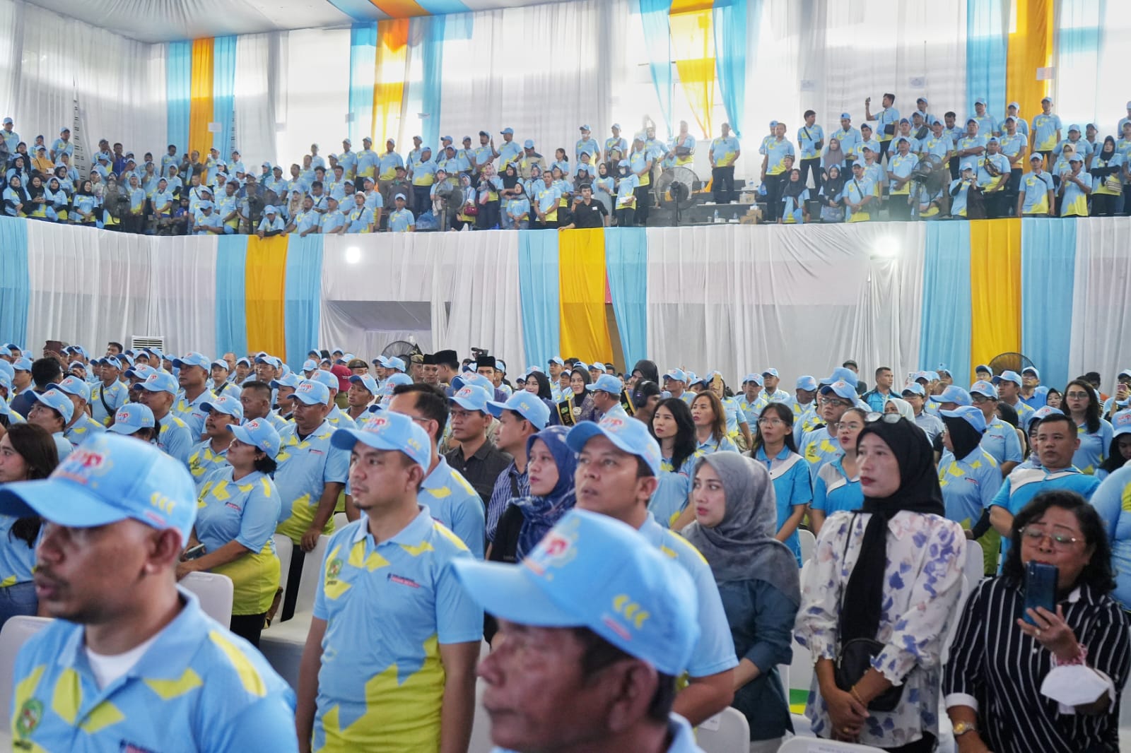 Ribuan buruh rayakan May Day 2024 dengan suka cita di Medan. BP/erwan