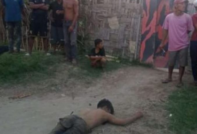 korban ditemukan tidak bernyawa dengan kaki terikat.(Istimewa).